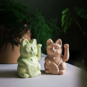 Lucky Cat Vert Clair – Petit Modèle