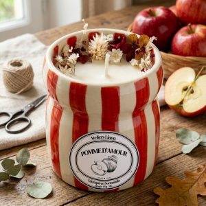 Bougie Pot Rayé Rouge – Pomme d&rsquo;amour